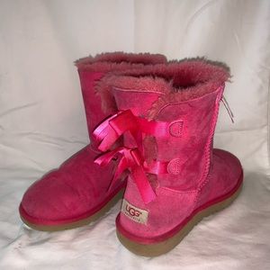 Short Bailey Bow UGG Boots